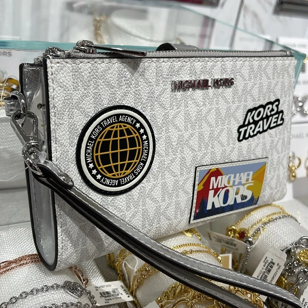 Michael Kors Jet Set Travel Large Embellished Signature Logo Wristlet Wallet Phn
